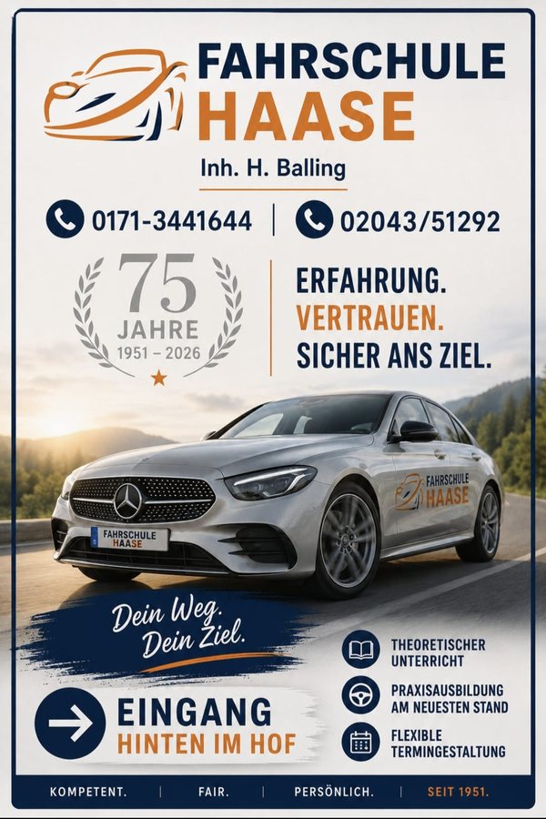Aushang der Fahrschule Haase mit Kontaktdaten und dem Hinweis Eingang hinten im Hof
